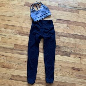 Navy Leggings & Gray Floral top